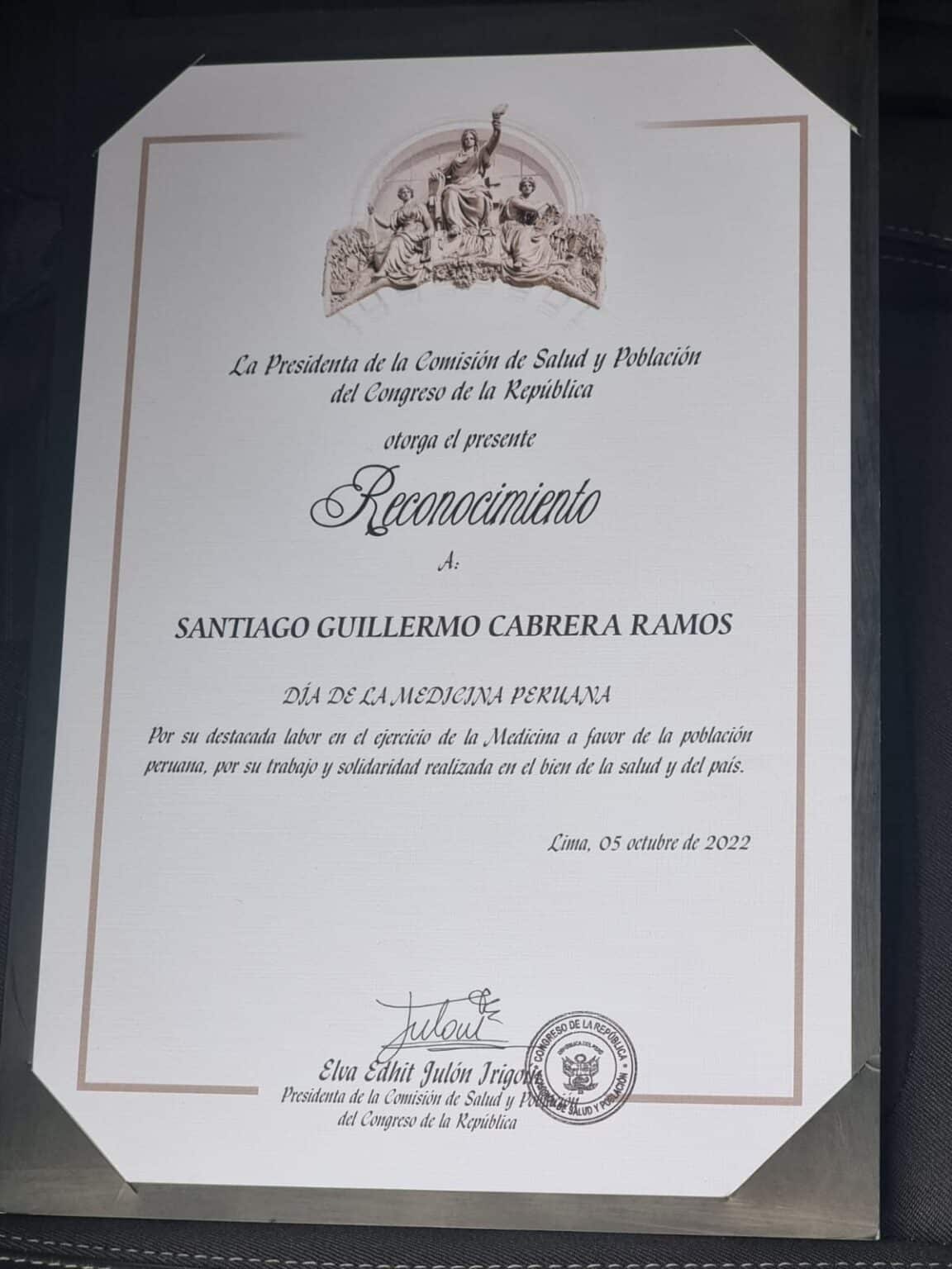 Diploma del Congreso de la República